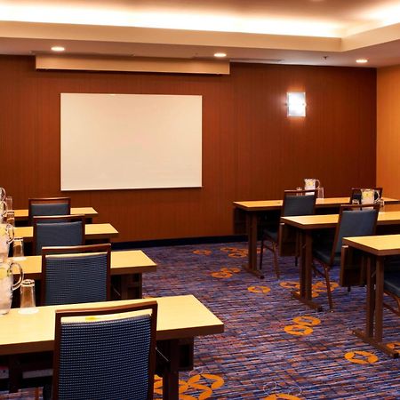 Courtyard By Marriott Cleveland Вестлейк Екстер'єр фото