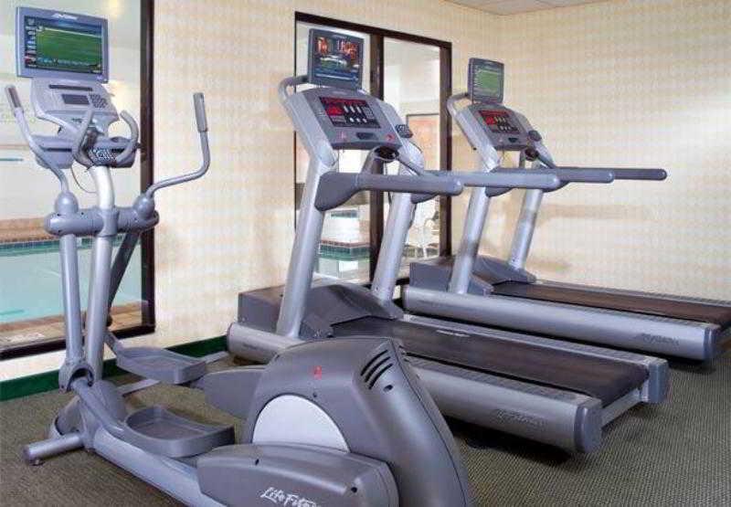 Courtyard By Marriott Cleveland Вестлейк Зручності фото